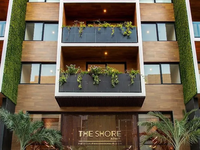 Hotel The Shore At 46th 4*